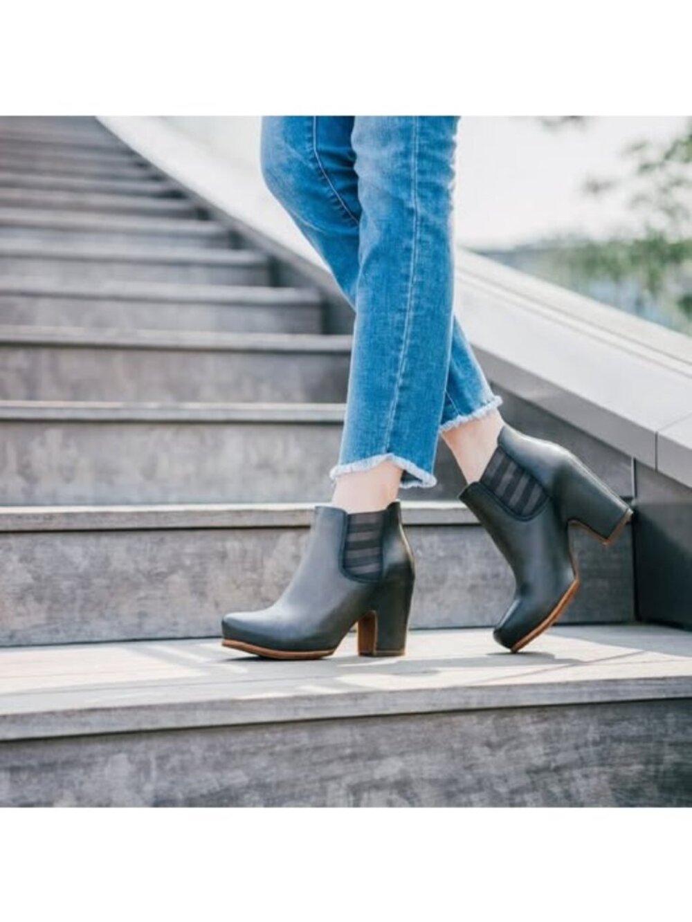 Kork Ease Shirome Leather Ankle Platform Booties Size 9.5 M